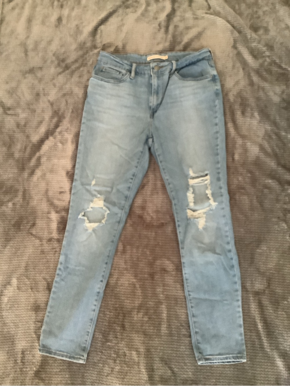 Levi's Light Blue Distressed High Rise Skinny Ankle Jeans